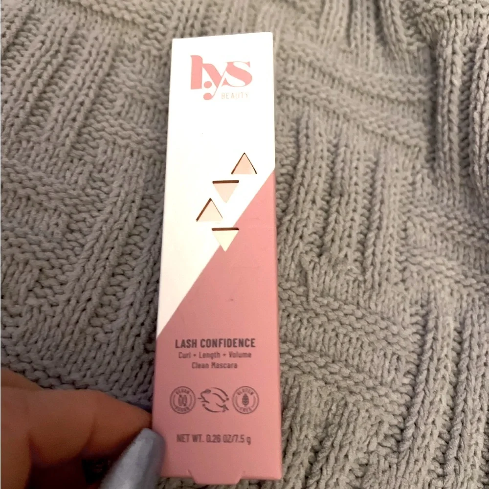 LYS BEAUTY LASH CONFIDENCE MASCARA